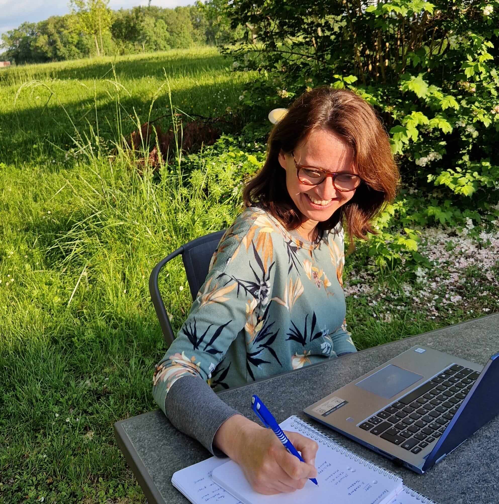 voyage au cœur des mots - Caroline Vautrin - Coach orthographe, correction et relecture 2